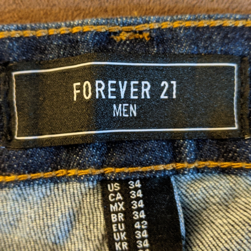 Ankle Zipper Denim Jeans - Picture 3 of 4